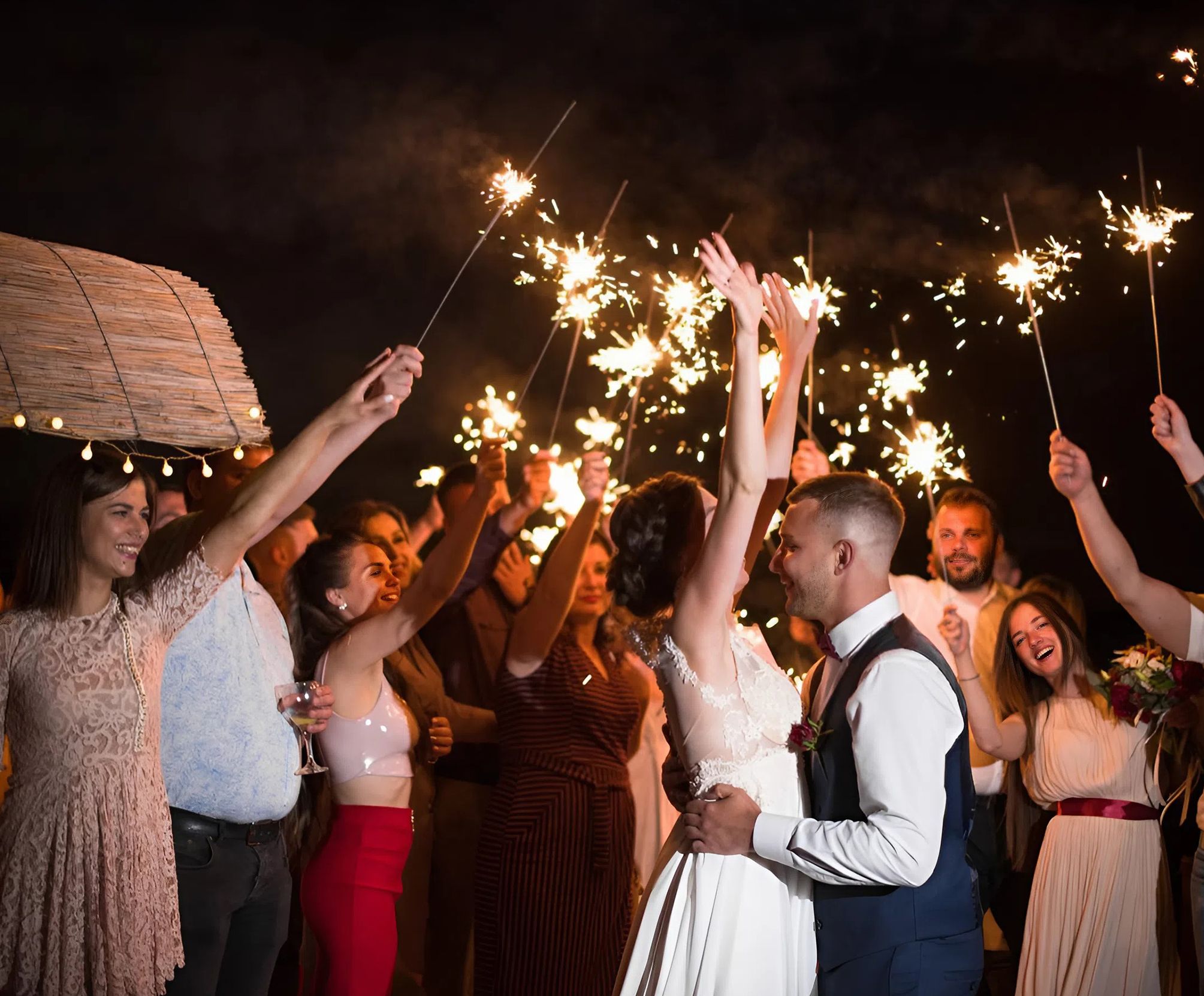 Свадебные мероприятия на пляже базы отдыха «Аркадия»