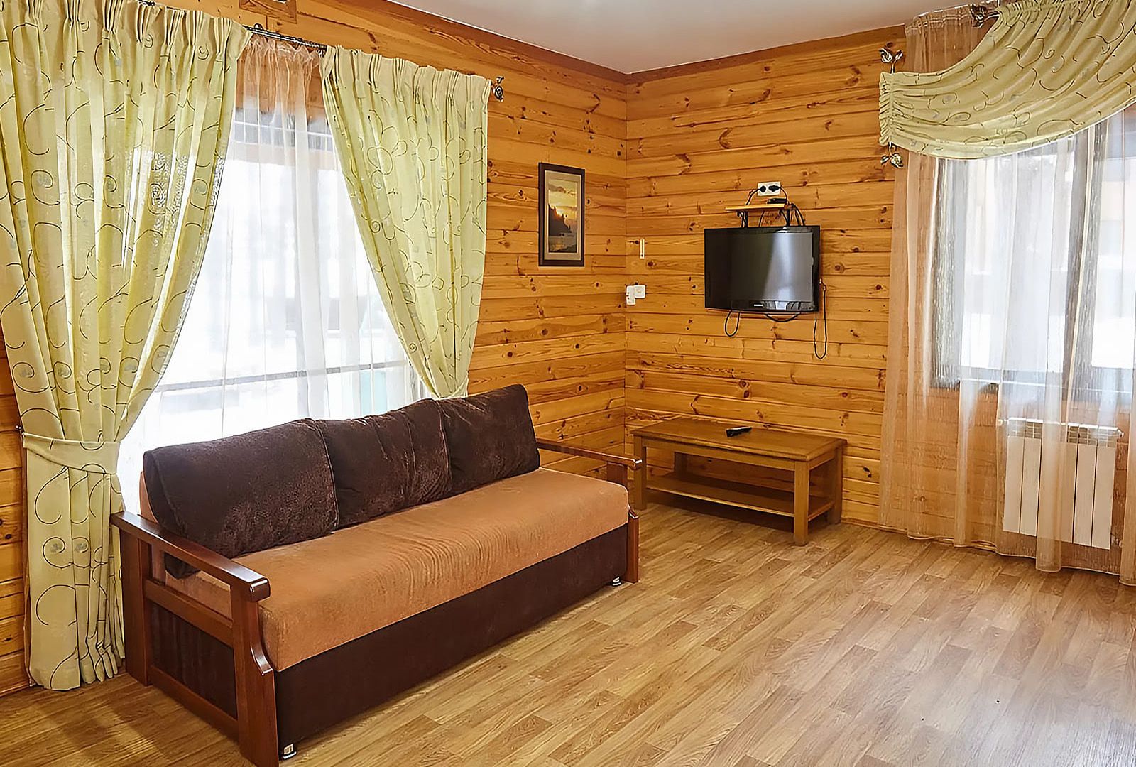 семейный домик с кухней и террасой