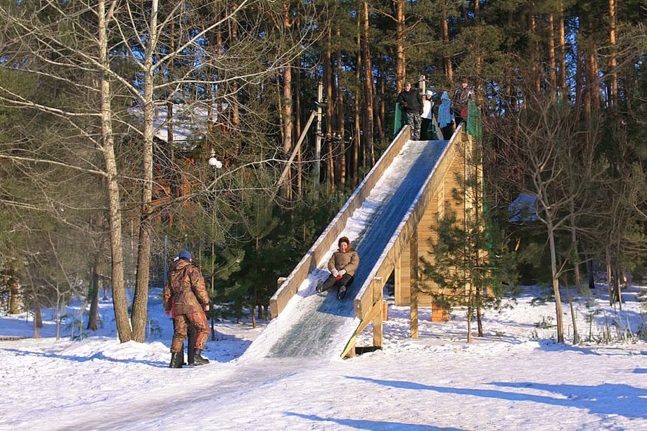 Зимний отдых на территории базы отдыха «Аркадия»