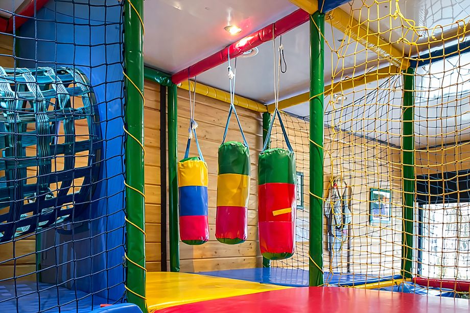 Игровая зона для отдыха детей и взрослых на базе «Аркадия»