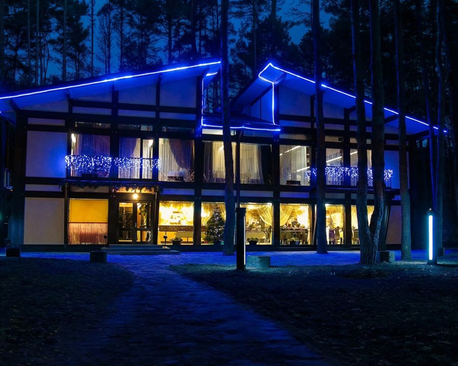 Зимняя свадьба в сосновом бору на базе отдыха «Аркадия»