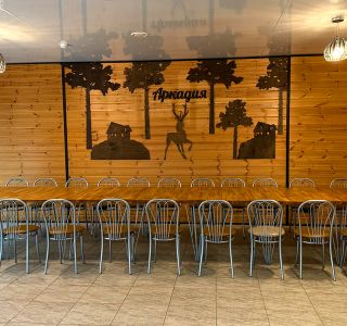 Каминная беседка с большим залом на территории базы отдыха «Аркадия»