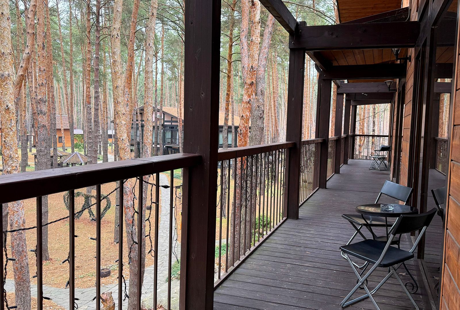 интерьер двухместного номера на базе отдыха Аркадия