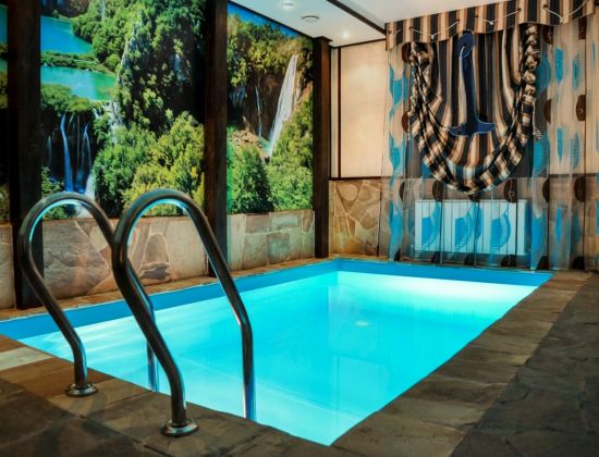 Русская баня с бассейном на базе отдыха «Аркадия»