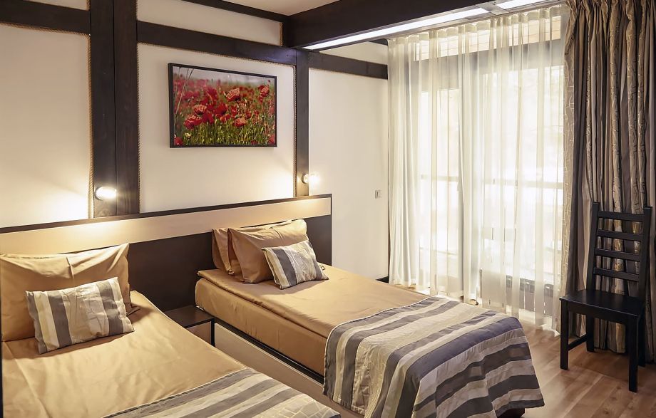 Двухместный номер на базе отдыха Аркадия с балконом